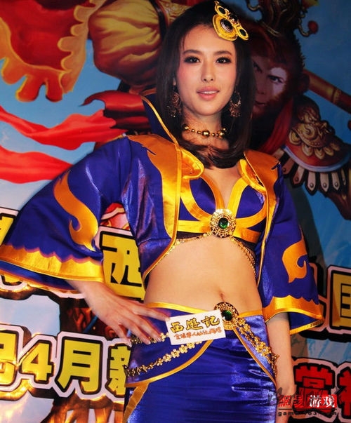 《西游記》“比翼雙飛” 翟凌化身女兒國(guó)王