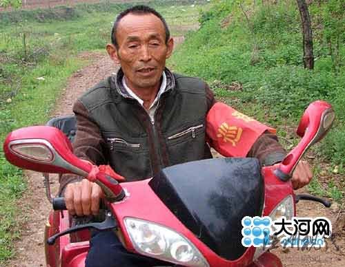 山村為實現天下無賊村民輪流值更(組圖)