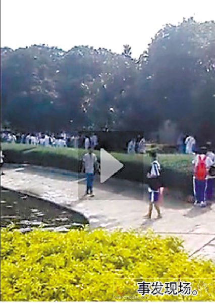 事發現場（圖均為網絡視頻截圖）