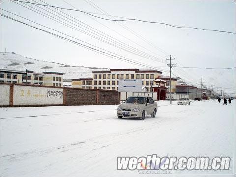 青海甘德縣雪災(zāi)已19天 未來降雪仍持續(xù)