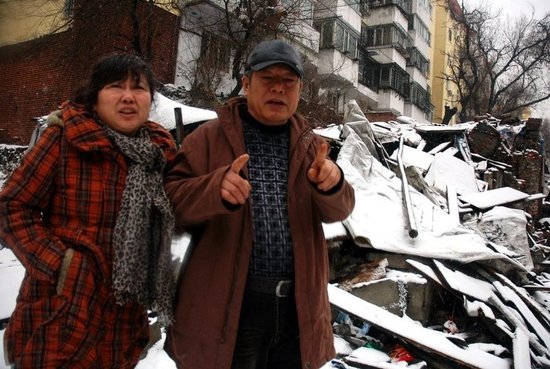 深夜強拆致居民流離失所 央視稱系黑社會犯罪