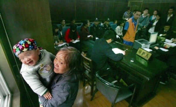 劉波賣兒子