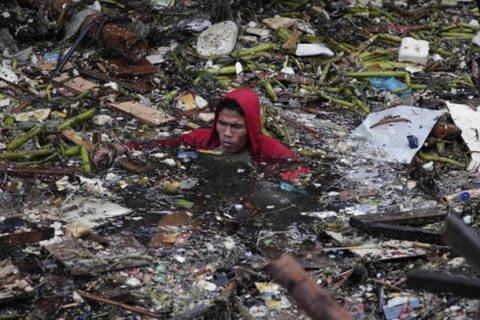 菲律賓多地連降暴雨 3人死亡近3萬人受災(zāi)