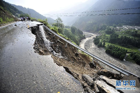 強降雨造成四川多地受災 2人死亡10人失蹤