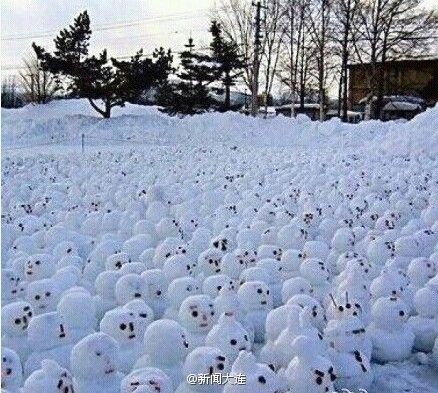 堆1314個(gè)雪人表白被拒