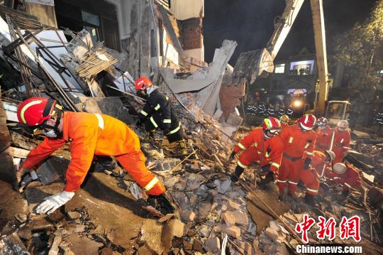 寧波慈溪鍋爐爆炸事故現(xiàn)場