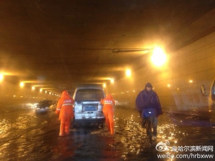 入夏最強(qiáng)降雨襲黑龍江 哈爾濱連下8天雨部分學(xué)校停課