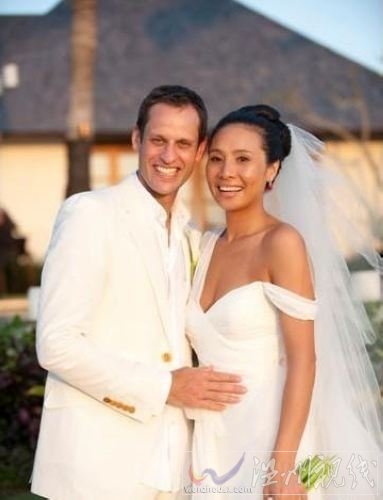 在巴厘島結婚的明星