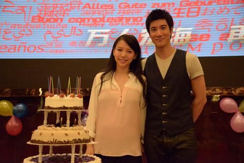 王力宏老婆李靚蕾懷孕5個(gè)月照片