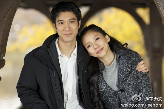王力宏和老婆李靚蕾結(jié)婚當(dāng)天發(fā)的照片