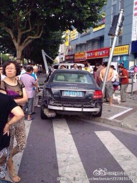 上海永泰路車(chē)禍現(xiàn)場(chǎng)