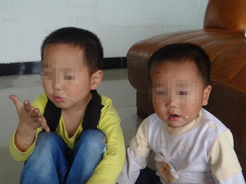 兩兒子溺亡遺體放冰箱