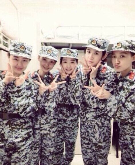 中戲新生軍訓照曝光