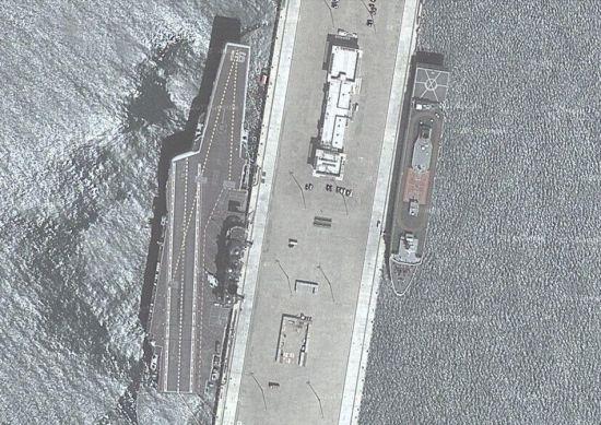 中國(guó)在南海海軍基地建造全球最大航母碼頭