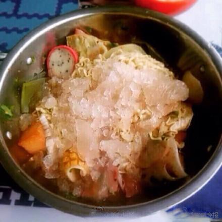 高?，F(xiàn)冰鎮(zhèn)麻辣燙