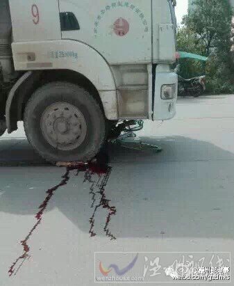 贛州車禍事發現場
