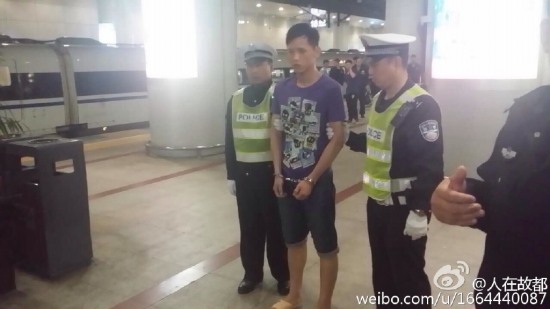 摩托車二環(huán)十三郎龐某被刑拘