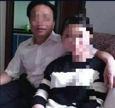 老師誘親學(xué)生