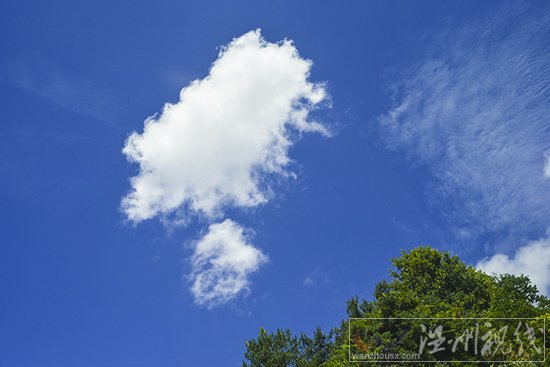尼伯特臺(tái)風(fēng)來之前溫州藍(lán)天白云非常漂亮