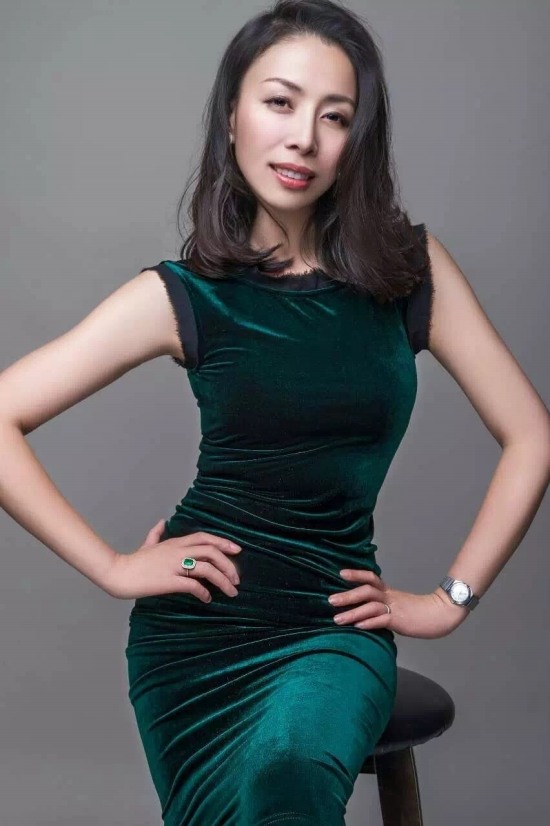 女神老師組團(tuán)走紅