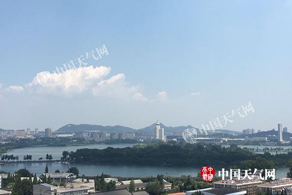 江蘇連續(xù)6天發(fā)布高溫黃色預警 未來一周晴熱持續(xù) 