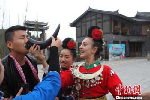 美國女孩中國鎮(zhèn)長