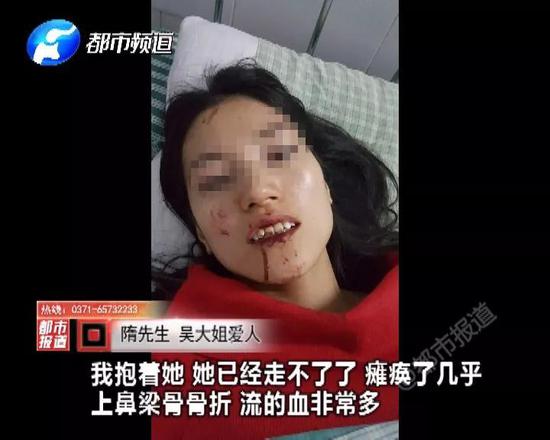 景區(qū)不救人先擺拍
