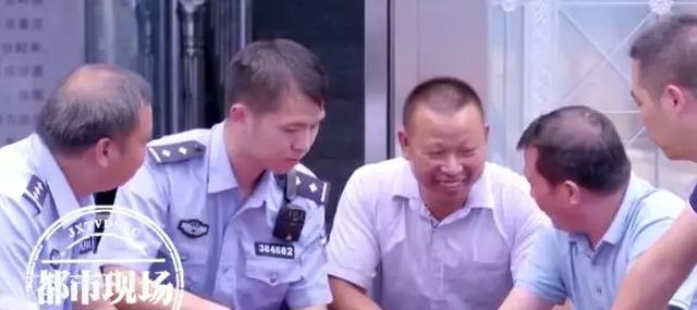 極其罕見！江西男子在贛江抓到“怪魚”，是國家一級保護(hù)動(dòng)物