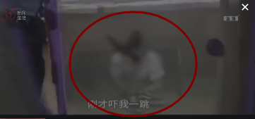 床下現(xiàn)隔壁女鄰居