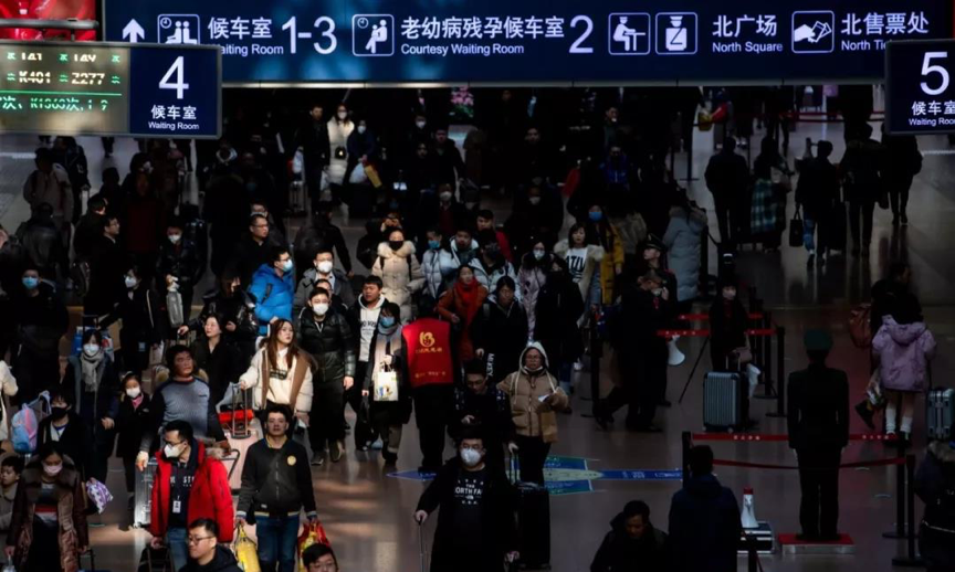 春運(yùn)返城高峰將至 肺炎疫情防控形勢嚴(yán)峻