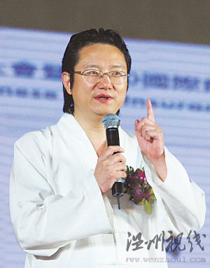 女患者被騙數(shù)百萬欲訴李一稱經(jīng)其治療身體更差